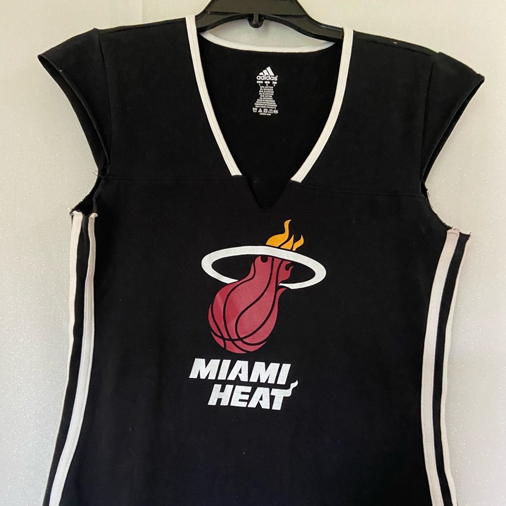 Miami Heat women’s shirt